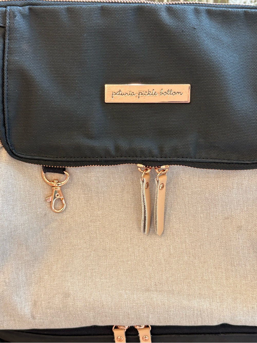Petunia Pickle Bottom Pivot Backpack 🖤 - Picture 5 of 15